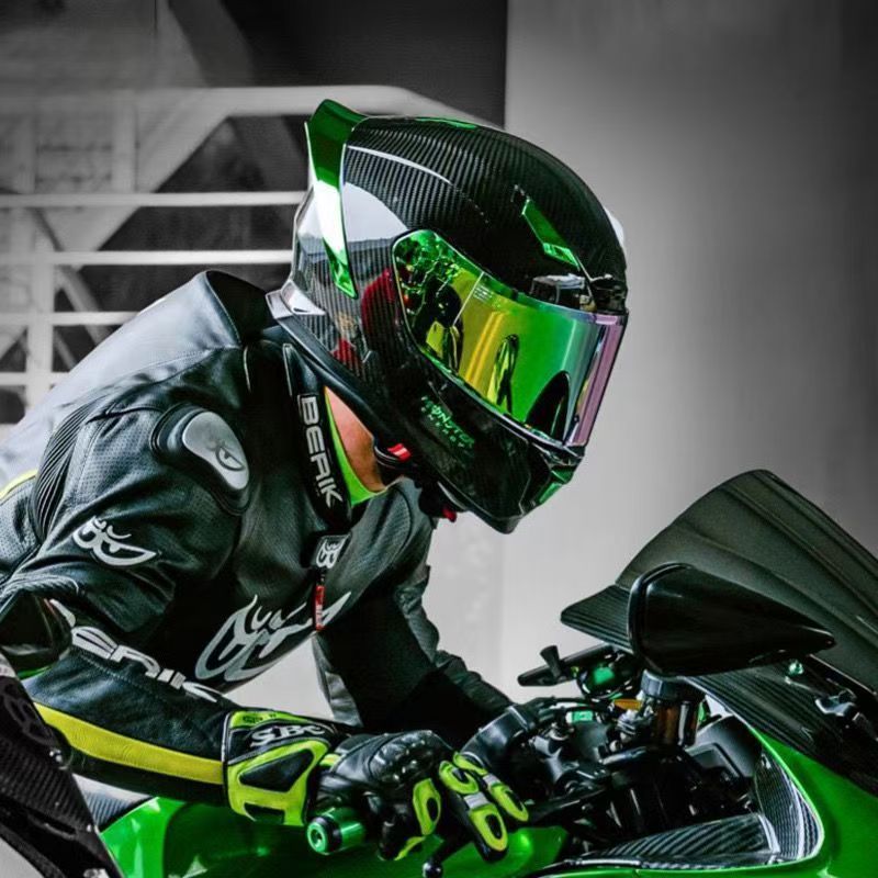 Casque intégral unisexe léger  - Carbon Fiber Lightweight Motorcycle Helmet avis et prix